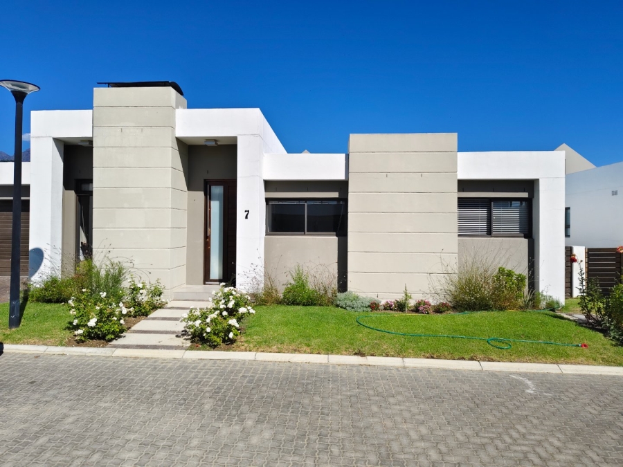 3 Bedroom Property for Sale in Berg En Dal Western Cape